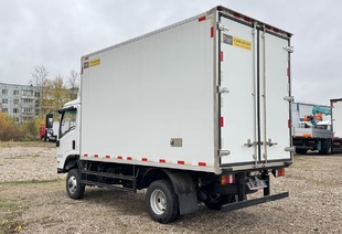 ISUZU KV100 4×4 (МРМ 3,5т) ИЗОТЕРМИЧЕСКИЙ ФУРГОН 4,2м С/П 50мм